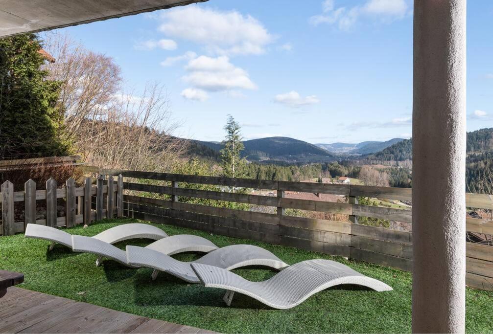 Luxueux Chalet Avec Vue Sur Les Pistes Et Le Hohneck Le Tholy Exterior foto